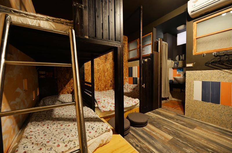 Sha Feng Lu Dian Bed & Breakfast Magong Exterior photo
